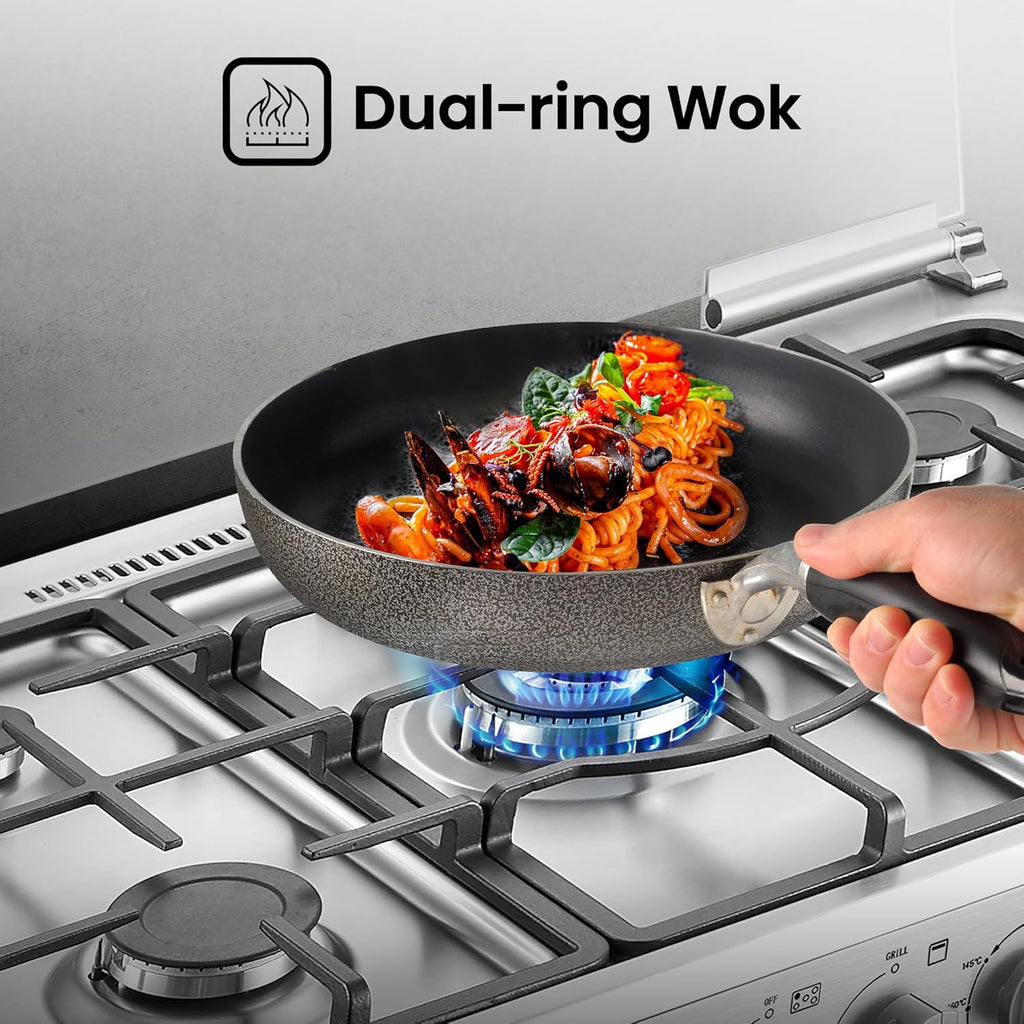 طباخ غاز هايسنس HFG90335RX 90×60 – Gas Cooker / Cast Iron / إشعال يدوي مزدوج / Rotisserie / Fan 90